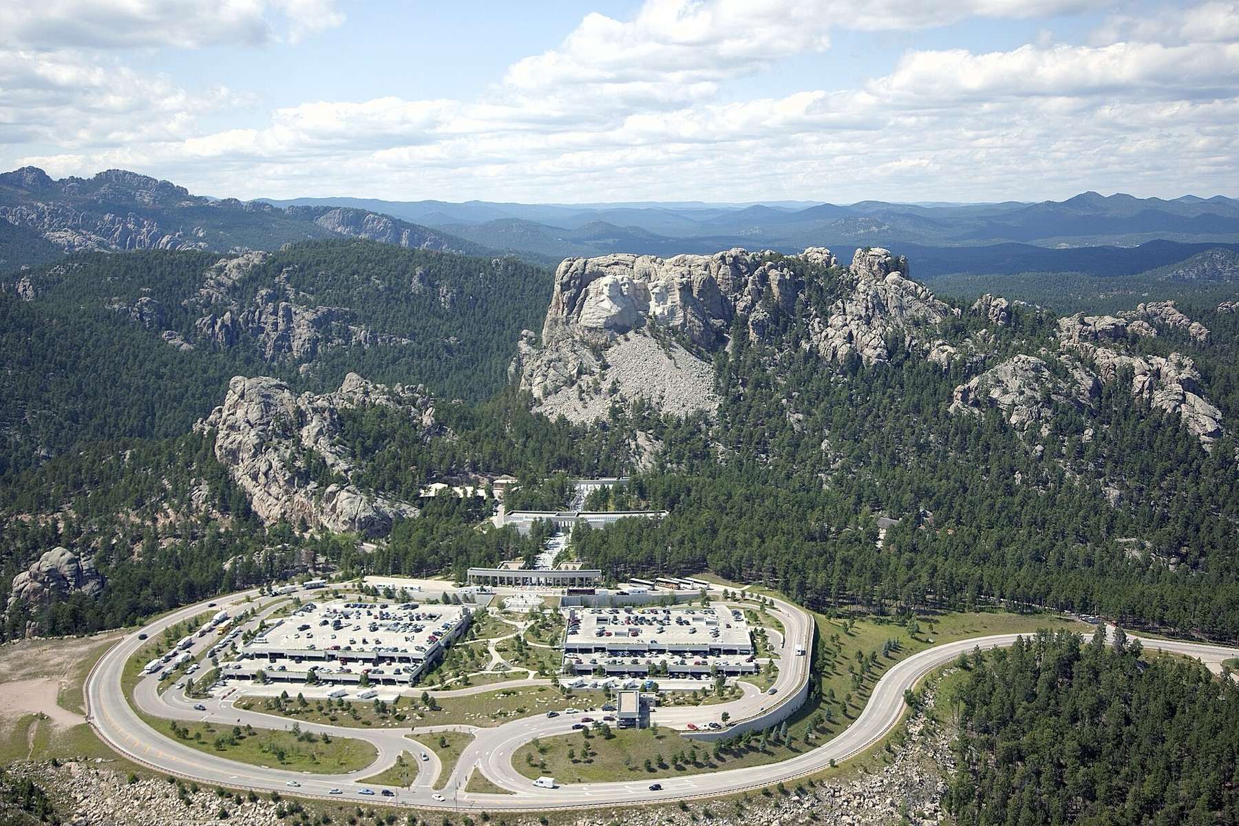 Title: Aerial view of Mount Rushmore, South Dakota