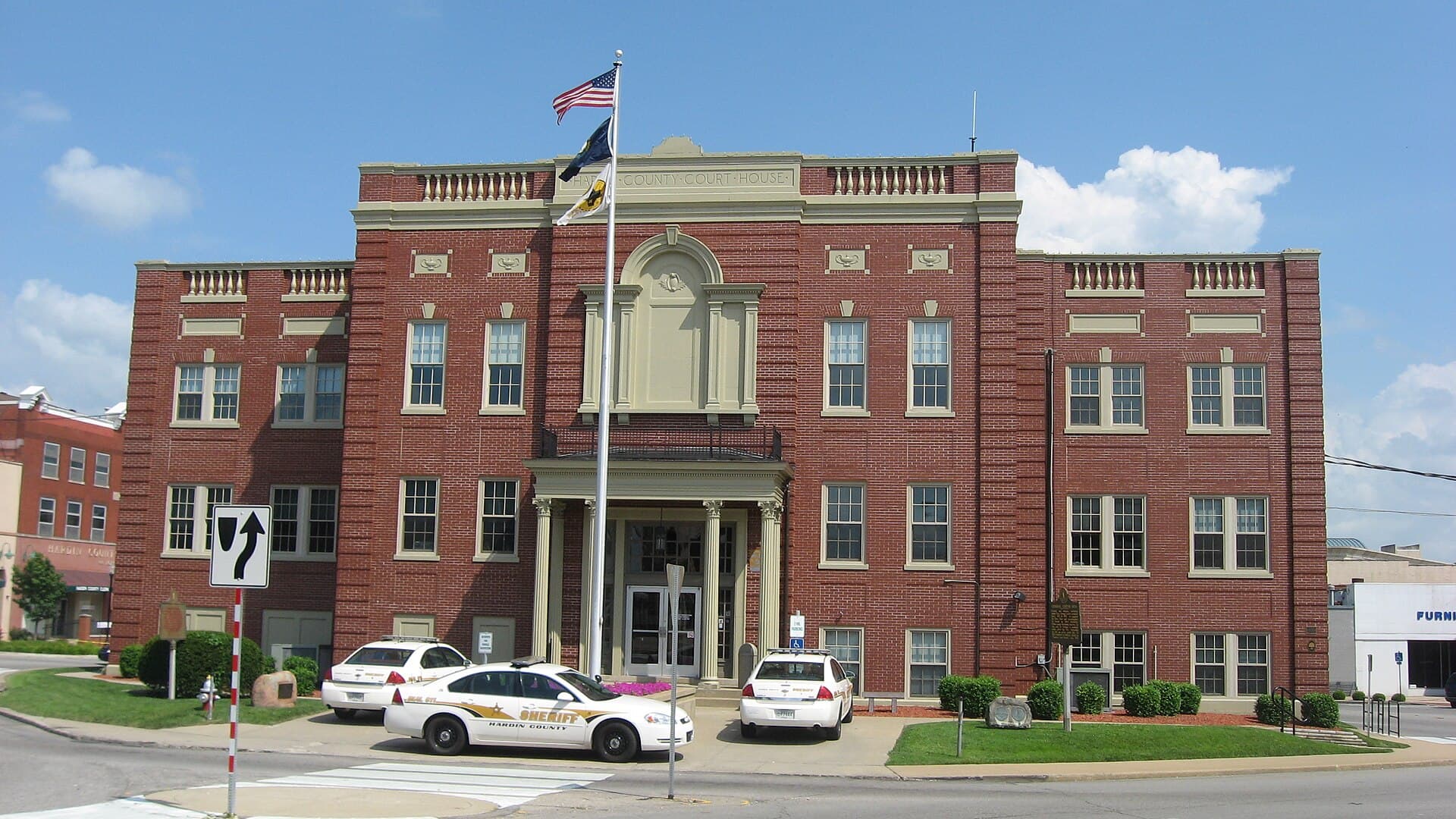 Elizabethtown, Kentucky — local community near the installation
