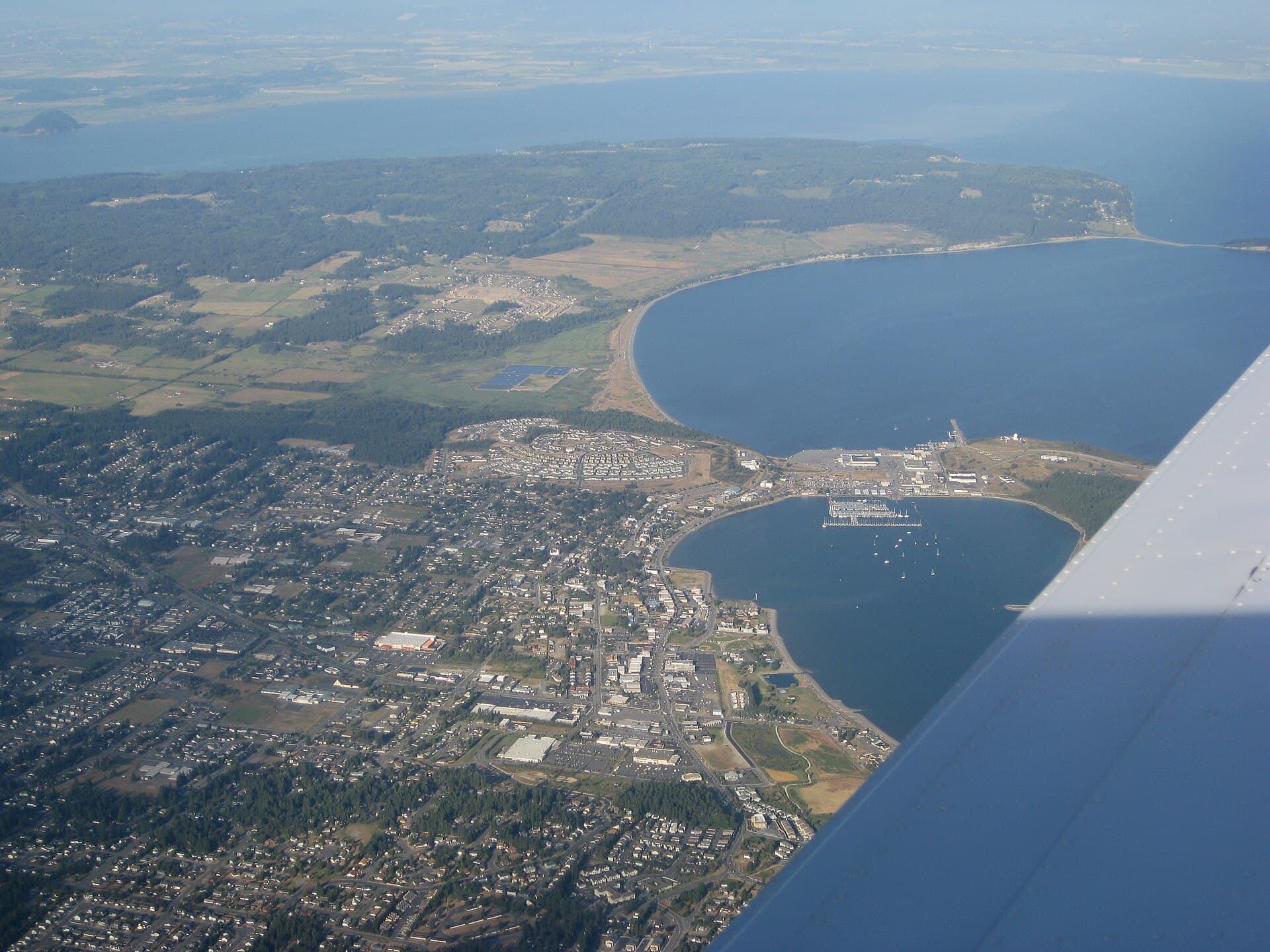 Oak Harbor, Washington — local community near the installation