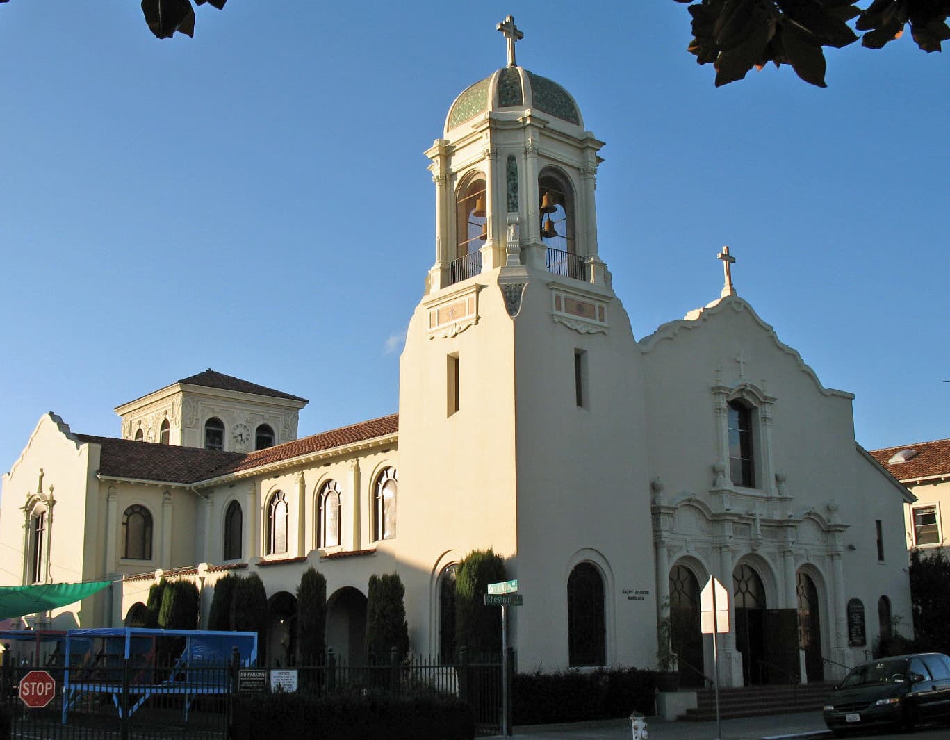 Alameda, California — local community near the installation